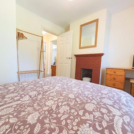 Bassett Flat With 2 Bedrooms And Superfast Wi-Fi Сіттінгборн Екстер'єр фото