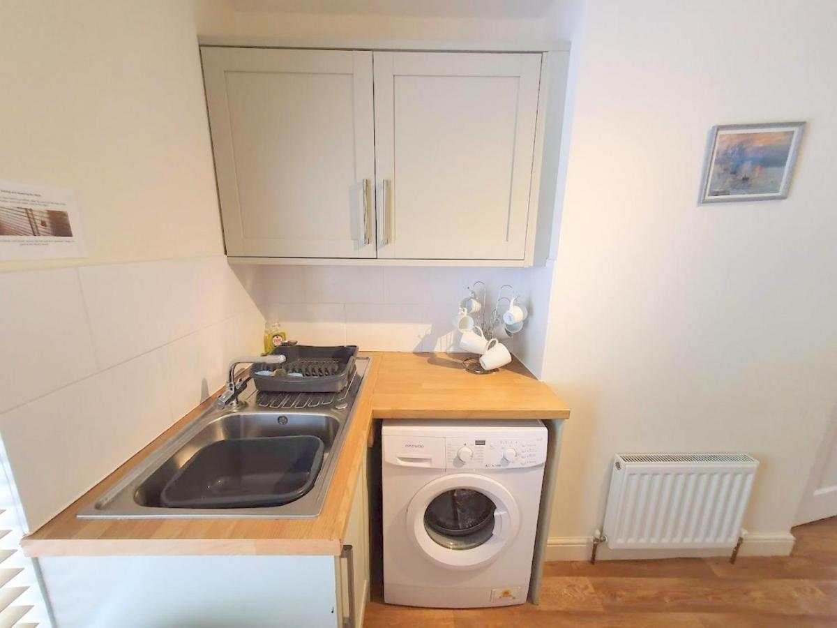 Bassett Flat With 2 Bedrooms And Superfast Wi-Fi Сіттінгборн Екстер'єр фото